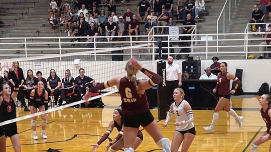 Lady Tigers Volleyball finish regular season