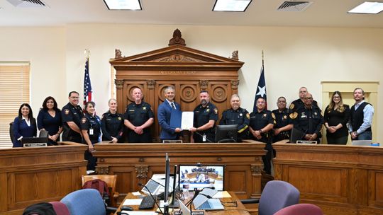 Police Week proclamation honors fallen officers