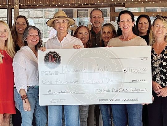 Dripping Springs Elite Real Estate Professionals donates $1,000 to Patriots' Hall