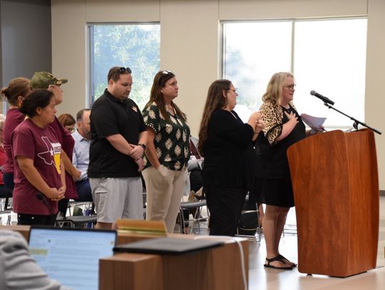 DSISD school board approves tax rate