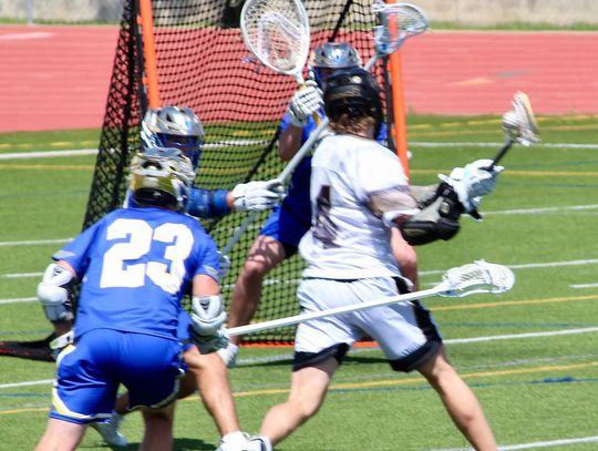 Lacrosse back on track in latest matchups