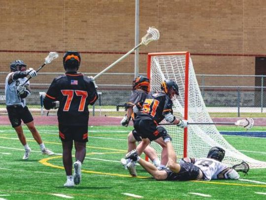 Lacrosse falls in Regional Finals