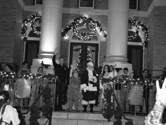 Lighting the Courthouse