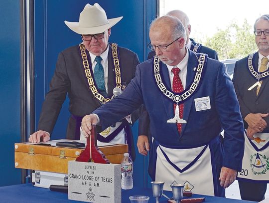 Masons commemorate North Hays counties new EMS builings