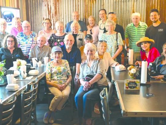 Merritt seniors thank Pig Pen BBQ