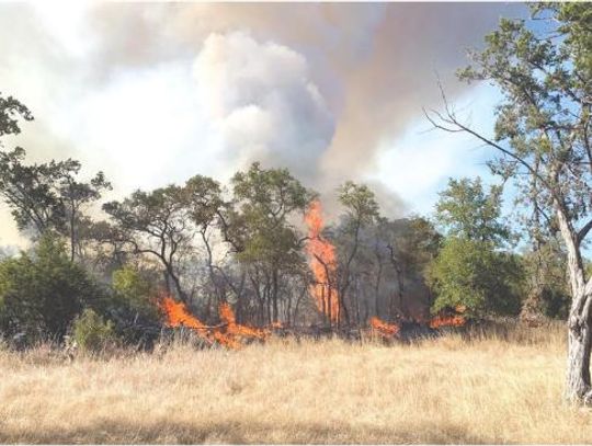 Oak Grove fire burns near Wimberley Valley