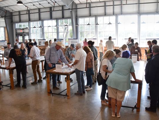 Open house provides community with opportunities to comment on future Fitzhugh Road improvements