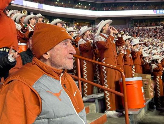 Senior reunites with alma mater, UT band