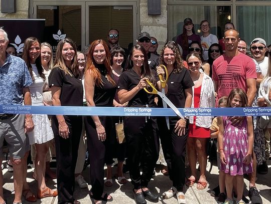 Thriving Springs Wellness celebrates with ribbon cutting