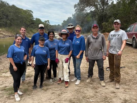 Veterans group brings skills, support to flood relief work