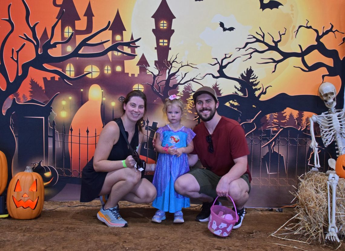 A Spooky-Good Time PHOTO BY LAURIE ANDERSON The festival included a spooky backdrop for family photos.