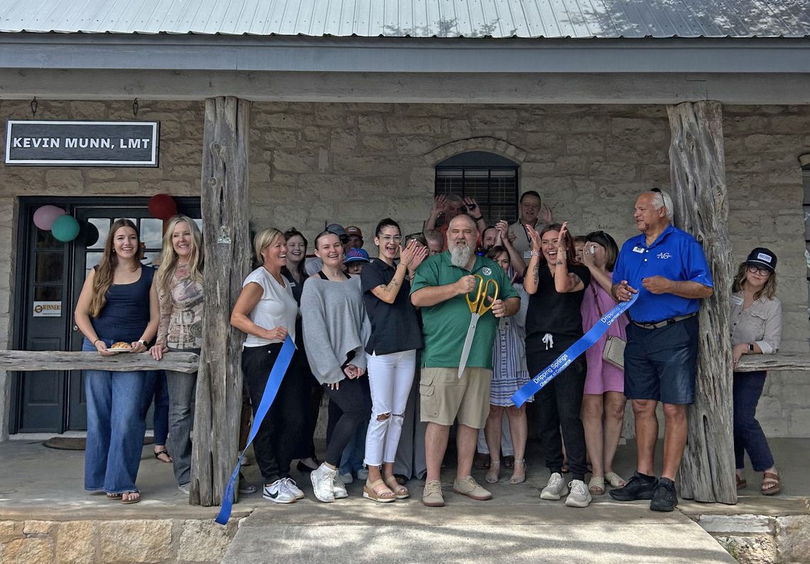 Chamber of Commerce hosts anniversary celebration for Kevin Munn LMT