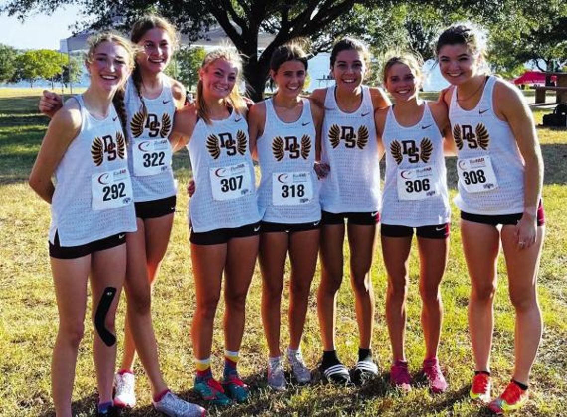 DSHS Girls' Cross Country wins district title