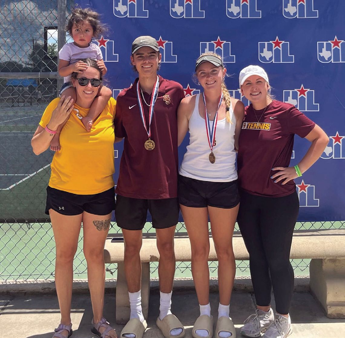 DSHS tennis duo qualifies for state