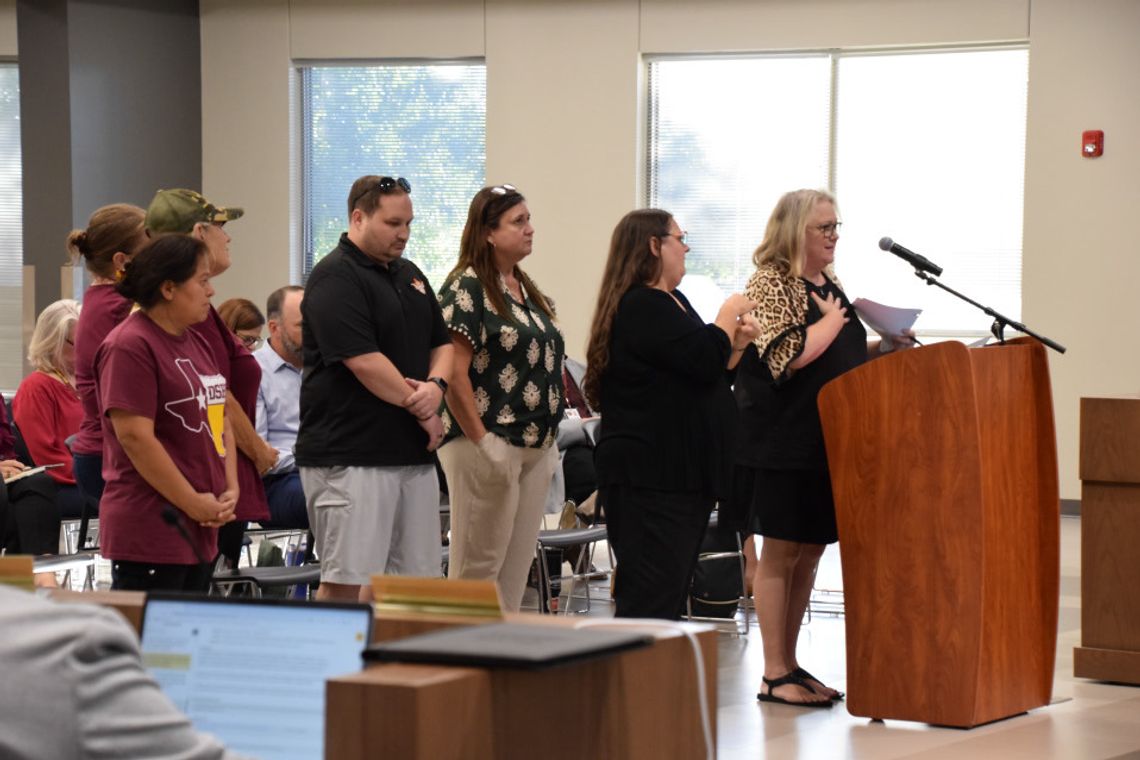 DSISD school board approves tax rate