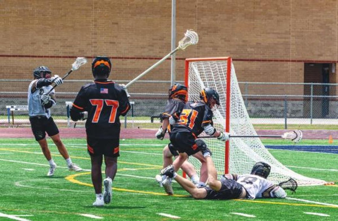 Lacrosse falls in Regional Finals