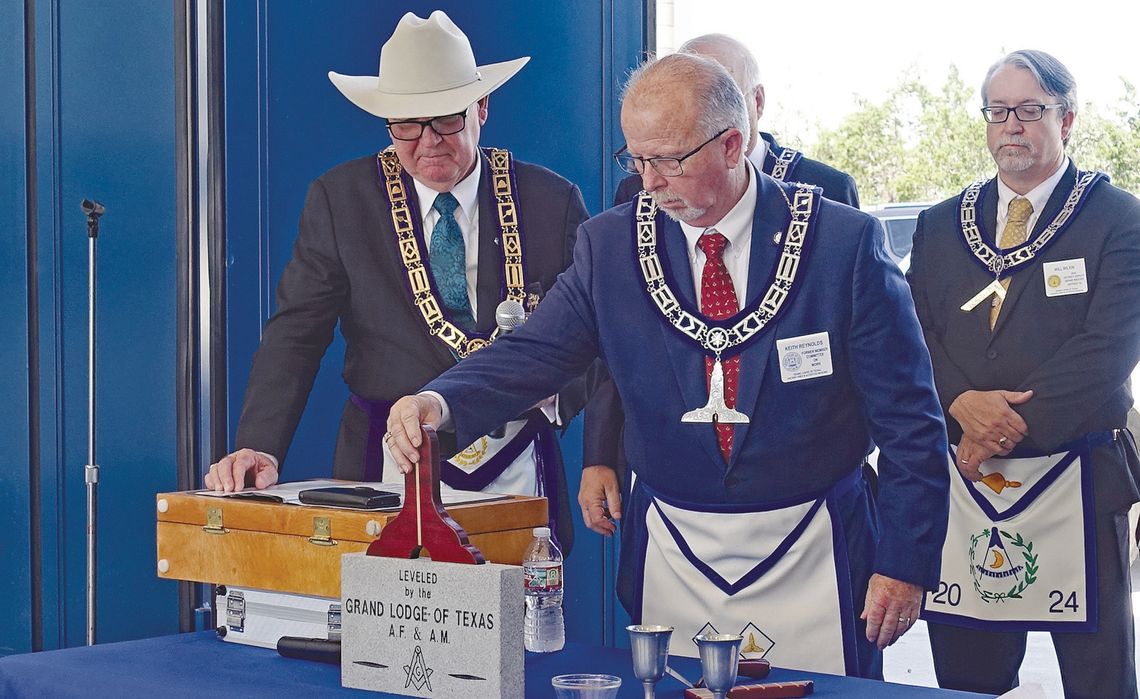 Masons commemorate North Hays counties new EMS builings