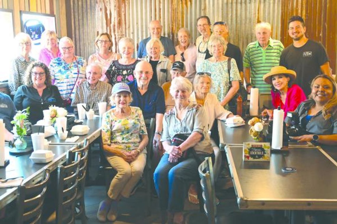 Merritt seniors thank Pig Pen BBQ