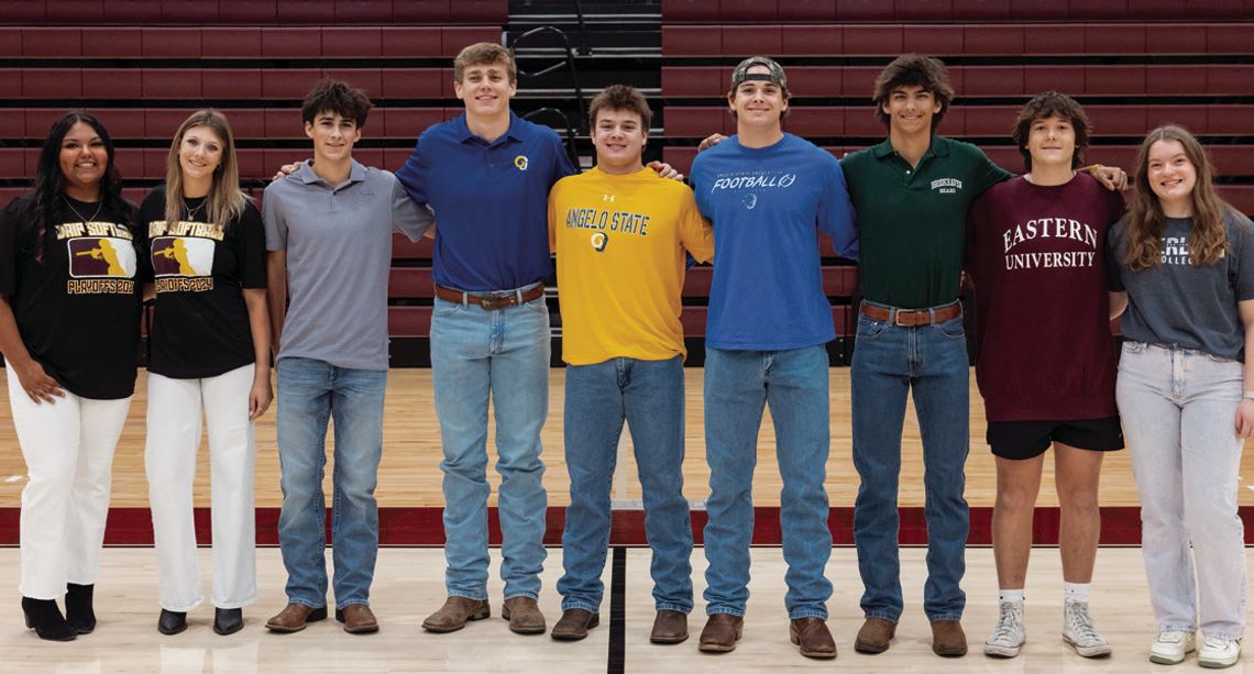 Nine DSHS students sign letters of intent for collegiate athletics