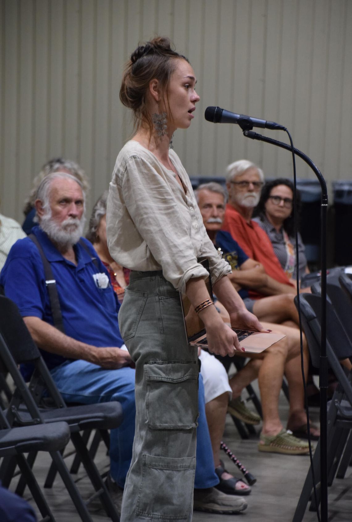 PHOTO BY LAURIE ANDERSON Zane Porterfield of the Watershed Association speaks to the panel.
