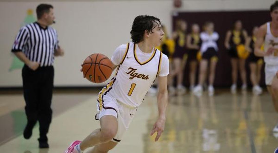 Tiger, Lady Tiger basketball takes a break