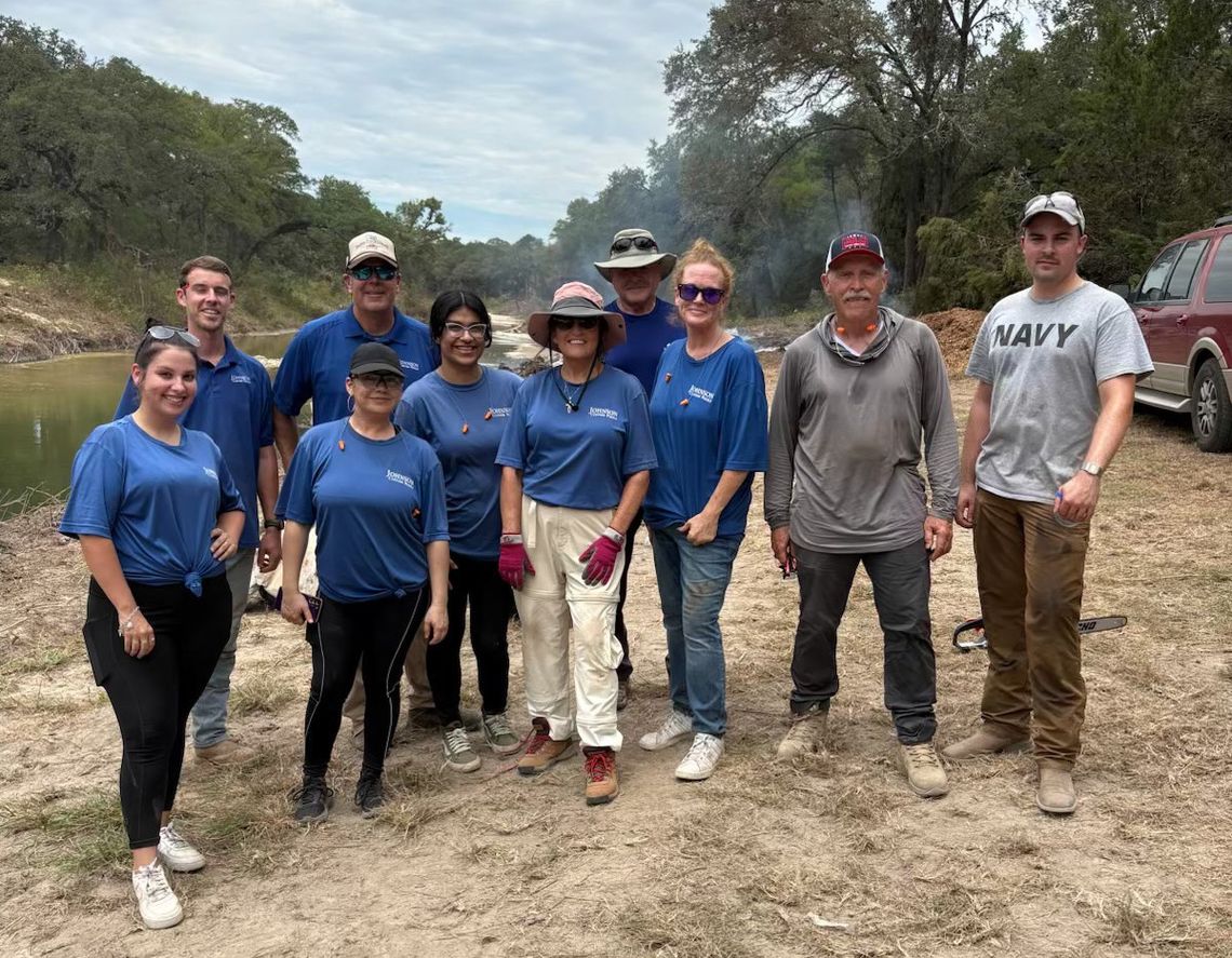 Veterans group brings skills, support to flood relief work