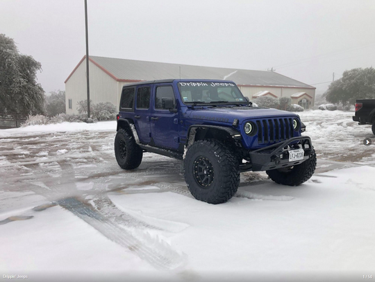 DRIPPING SPRINGS ICE AND SNOW FEBRUARY 2021