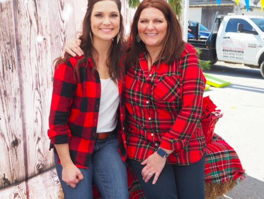 Amanda Smith, DVM and Krista manned the Springs Veterinary Care Booth.