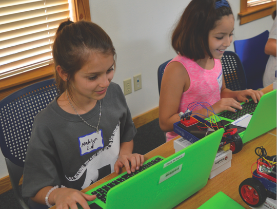 Madelyn Luera and Ximena Diaz are two of the seven girls in the class.