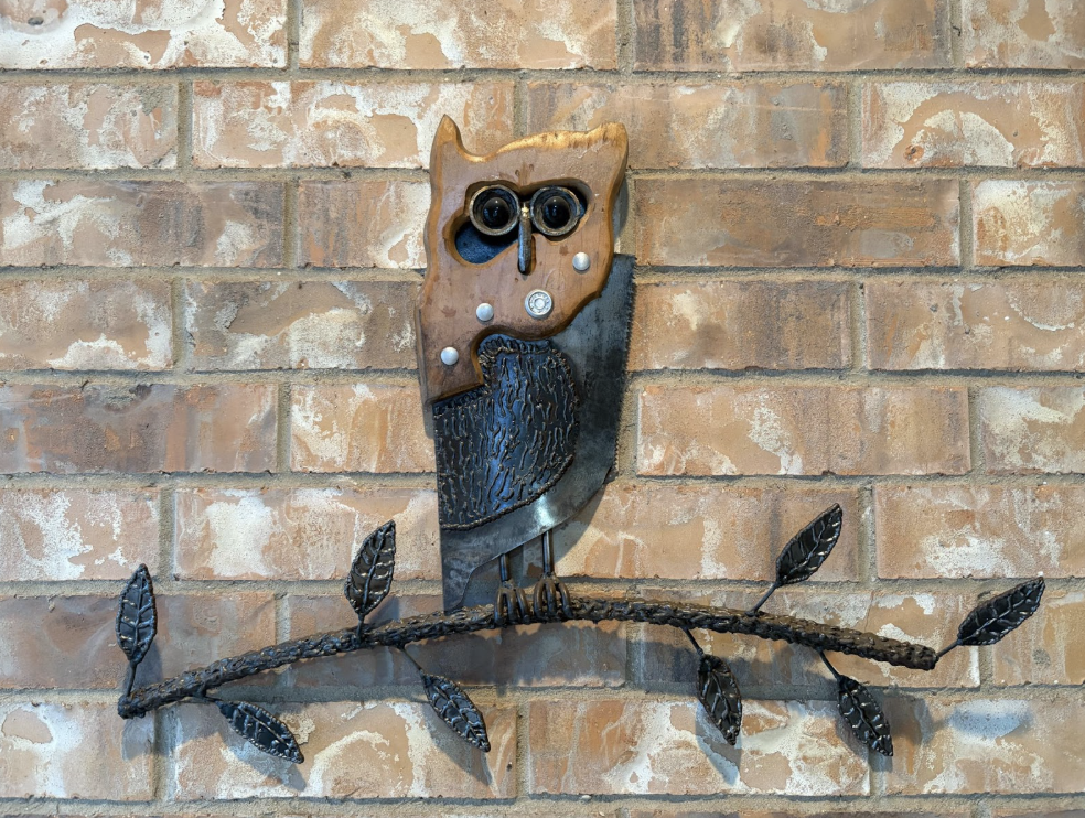 ‘Saw Owl’ by Cristian Granucci: such cool metal art next to our front door