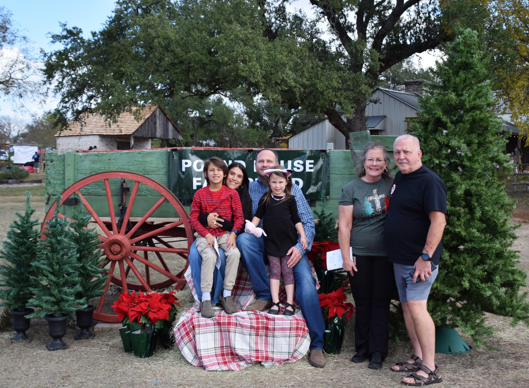PHOTO BY LAURIE ANDERSON Kelly J. Hammack (right), great-great grandson of Dr...