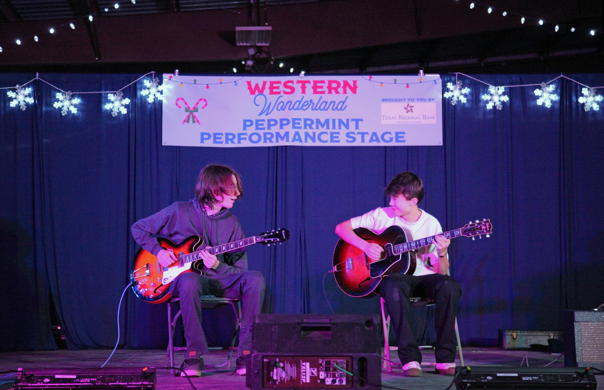 PHOTO BY LAURIE ANDERSON Various entertainers graced the Peppermint Performan...