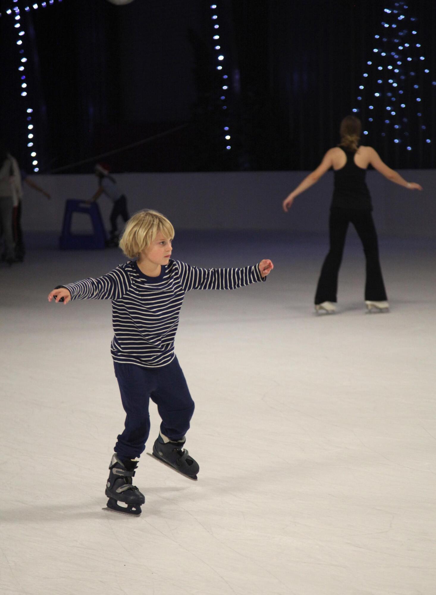 PHOTO BY LAURIE ANDERSON Visitors enjoy some time on the ice.